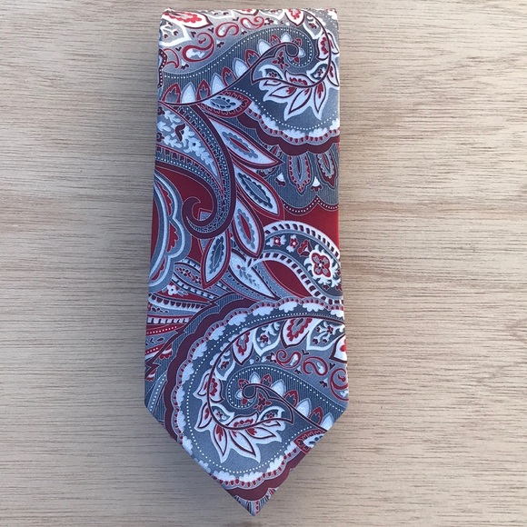 Perry Ellis Portfolio Red & Gray Paisley Necktie | Classic Men’s Silk Feel Tie - Picture 1 of 5